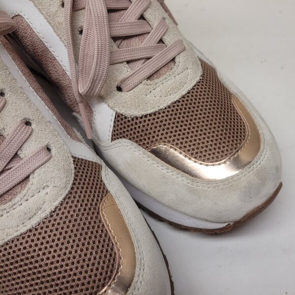 Michael Kors Wilma Suede and Logo trainer Size 9  Pink Beige Rose Gold - Picture 3 of 11